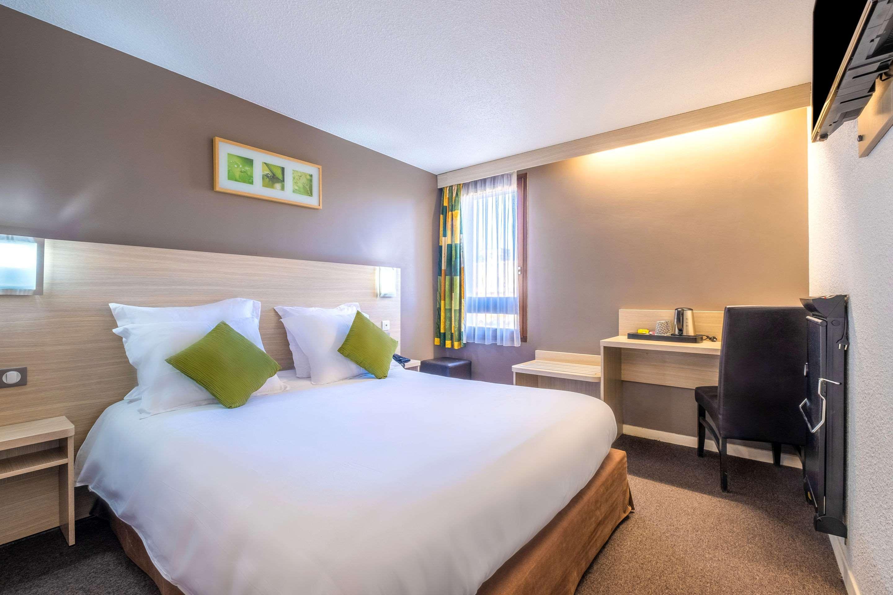 B&B Hotel Marne-La-Vallee Chelles Шел Екстериор снимка