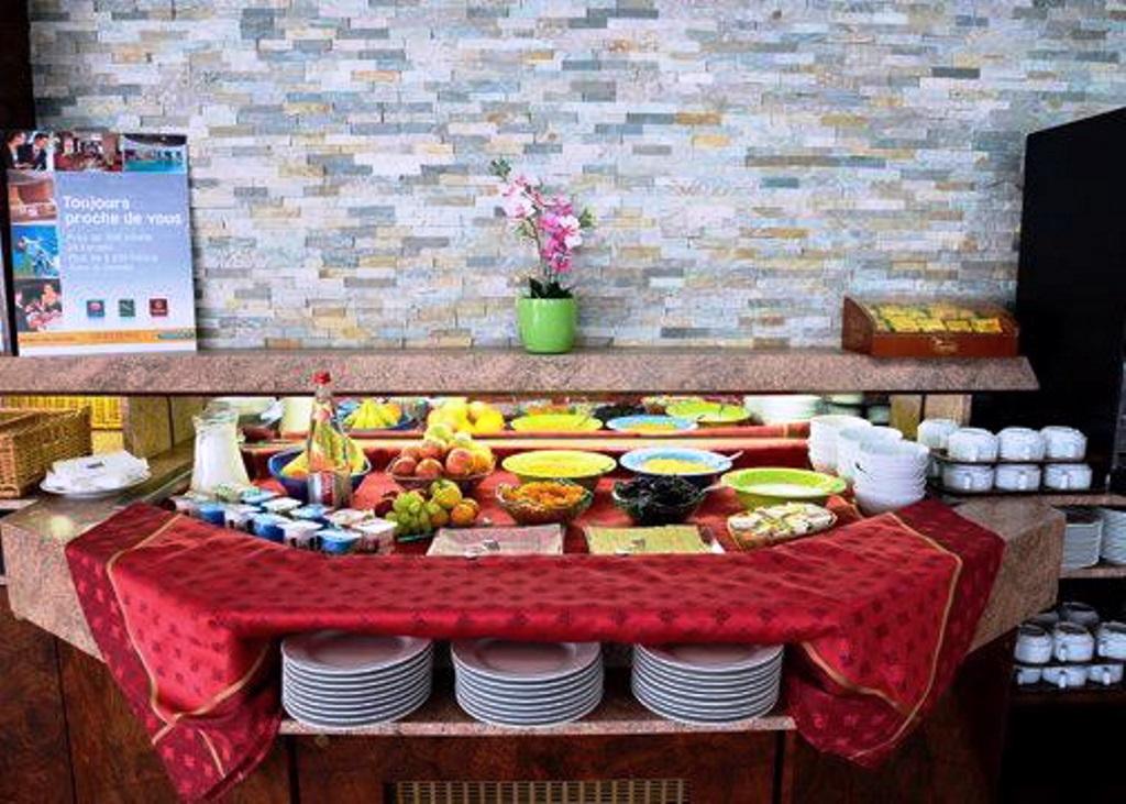B&B Hotel Marne-La-Vallee Chelles Шел Екстериор снимка
