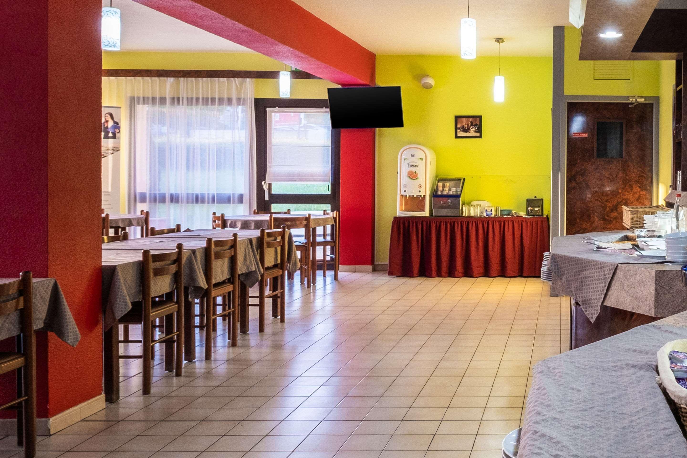 B&B Hotel Marne-La-Vallee Chelles Шел Екстериор снимка
